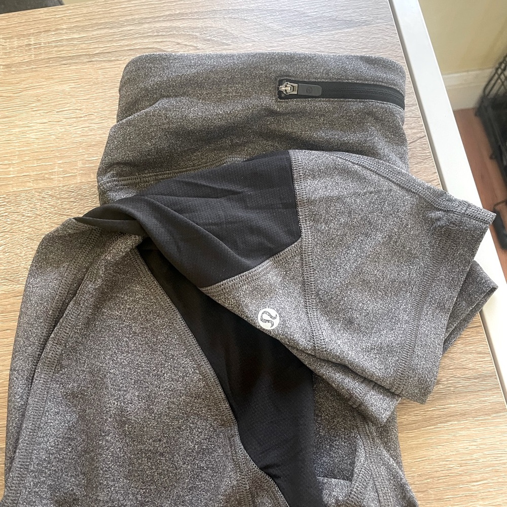 Lululemon leggings, grey and black size 8.